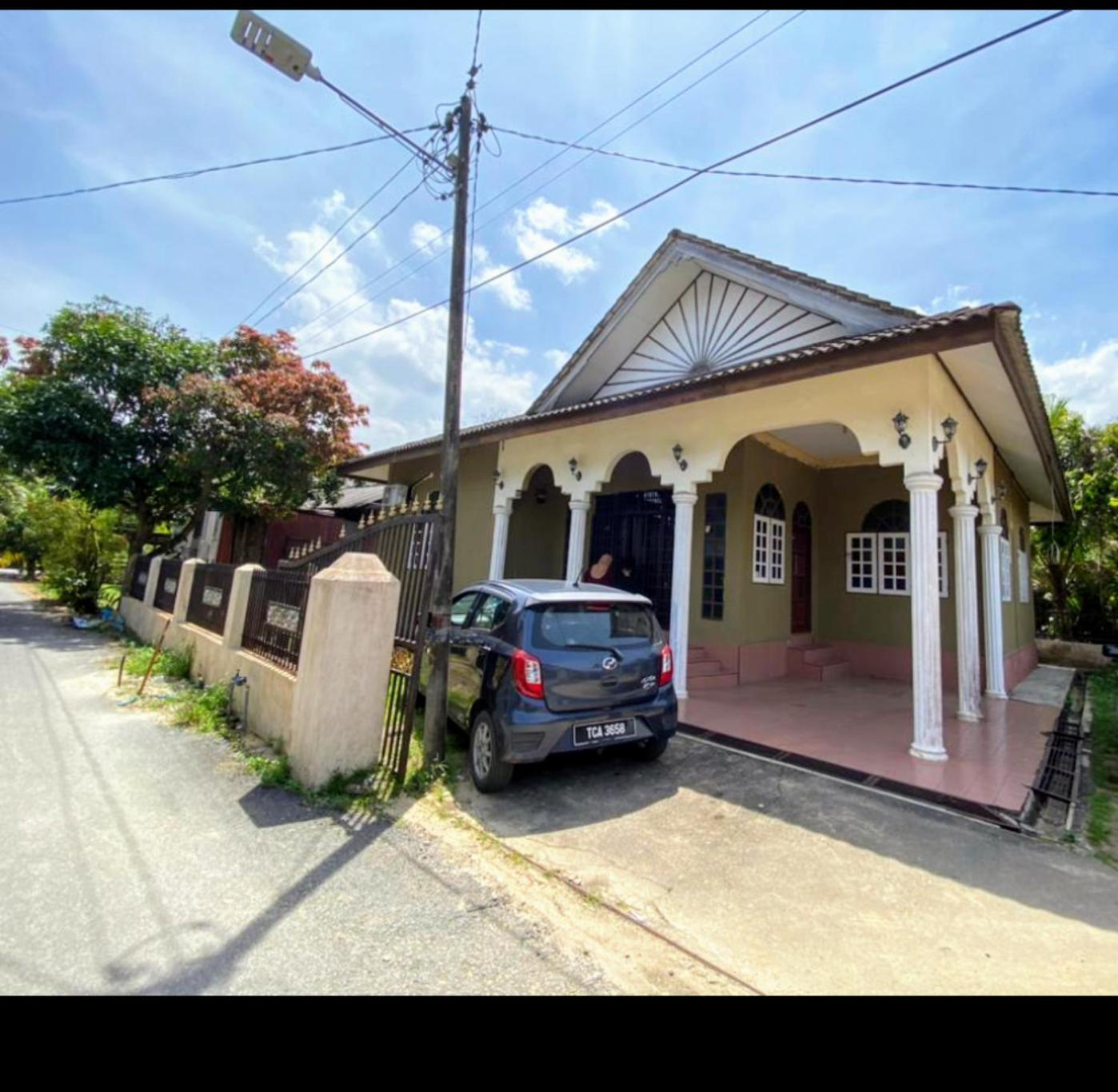 Apartamento Umah Mama Kuala Terengganu Exterior foto